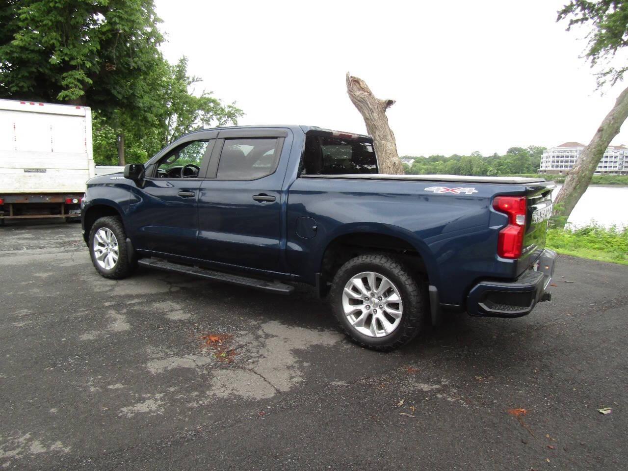 Thumbnail image of 2021 Chevrolet Silverado 1500 at 2010 Auto Sales LLC