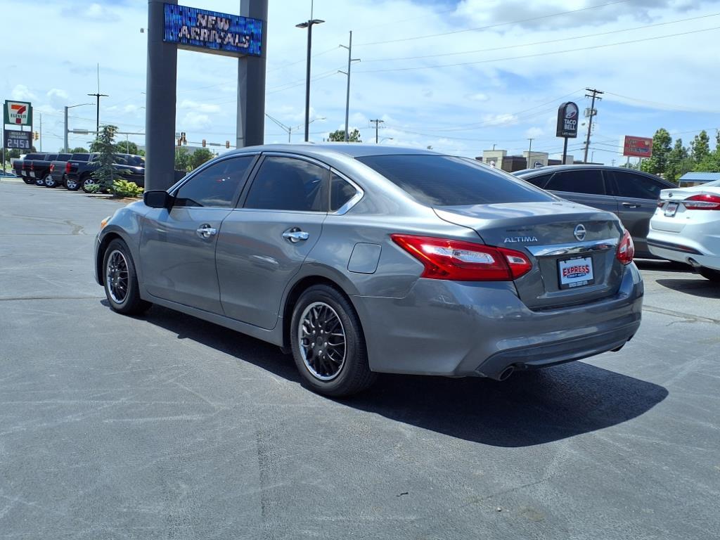 Thumbnail image of 2016 Nissan Altima at Express Credit Auto - North Okc