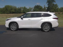 Thumbnail image of 2022 Toyota Highlander at Straatmann Toyota