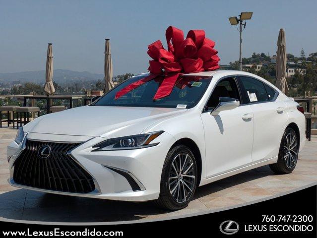 Thumbnail image of 2025 Lexus ES 300h at Lexus Escondido USED