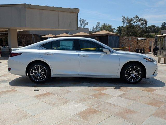 Thumbnail image of 2025 Lexus ES 300h at Lexus Escondido USED