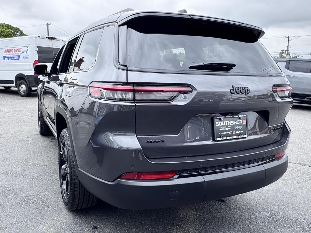 Thumbnail image of 2025 Jeep Grand Cherokee L at South Shore Chrysler Dodge Jeep RAM