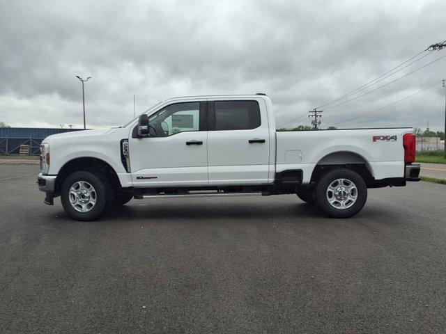 Thumbnail image of 2025 Ford F-250 Super Duty at Roberts Ford - Used