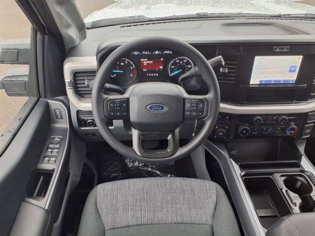 Thumbnail image of 2025 Ford F-250 Super Duty at Roberts Ford - Used