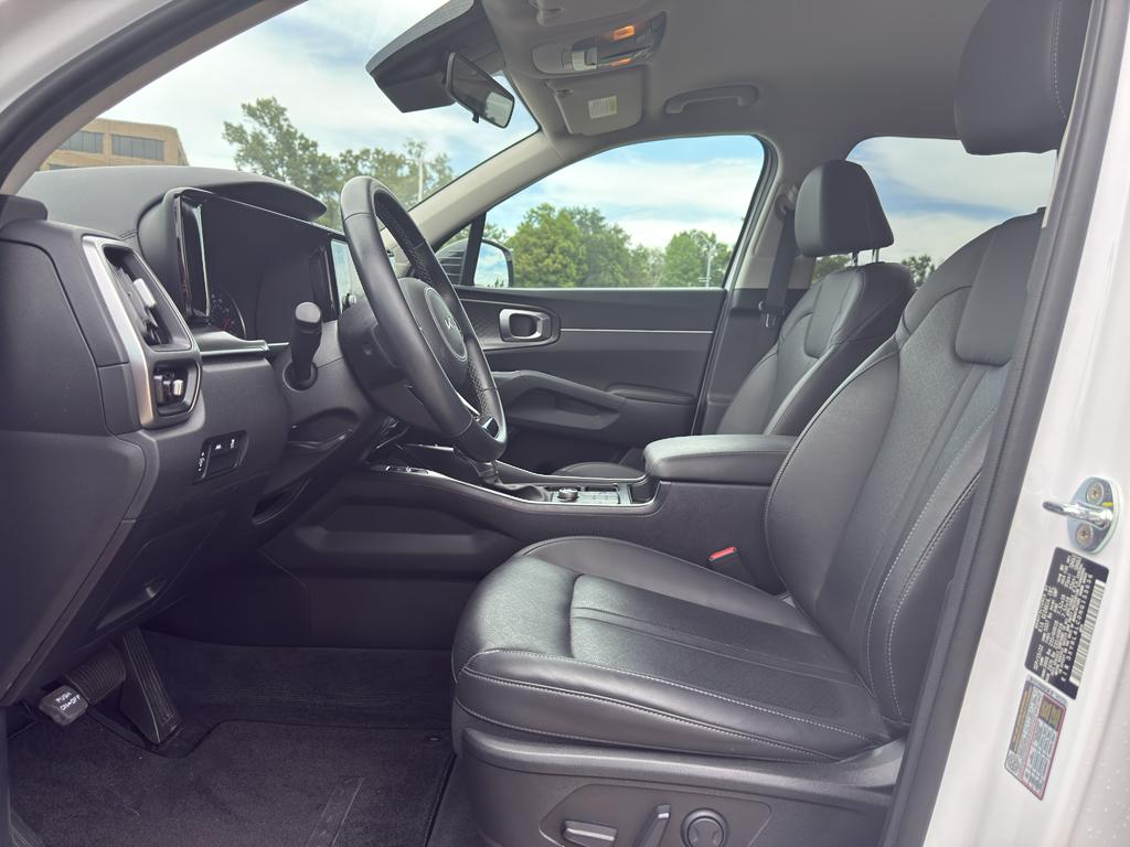 Thumbnail image of 2022 Kia Sorento at Courtesy Lincoln on Ambassador