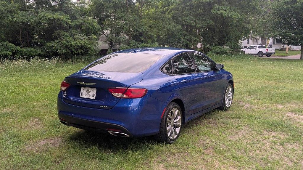 Thumbnail image of 2015 Chrysler 200 at JT MOTORS LLC DBA AUTO KING