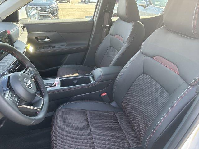 Thumbnail image of 2025 Nissan Kicks at Used Fred Beans Nissan of Flemington