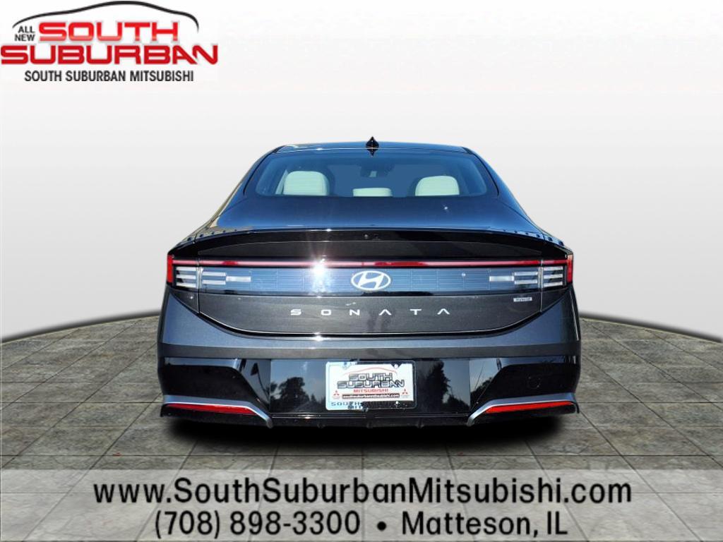 Thumbnail image of 2024 Hyundai SONATA Hybrid at South Suburban Mitsubishi