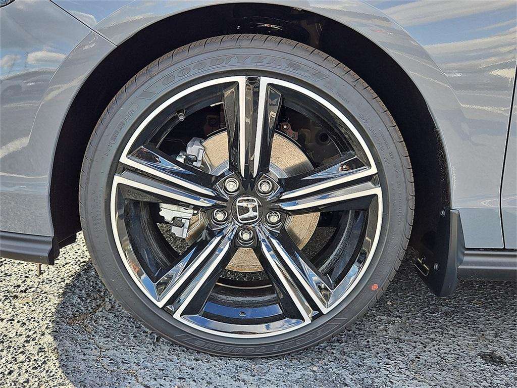 Thumbnail image of 2025 Honda Accord Hybrid at Honda Of Toms River