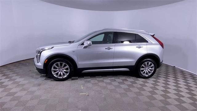 Thumbnail image of 2021 Cadillac XT4 at Jim Riehl's Friendly Honda