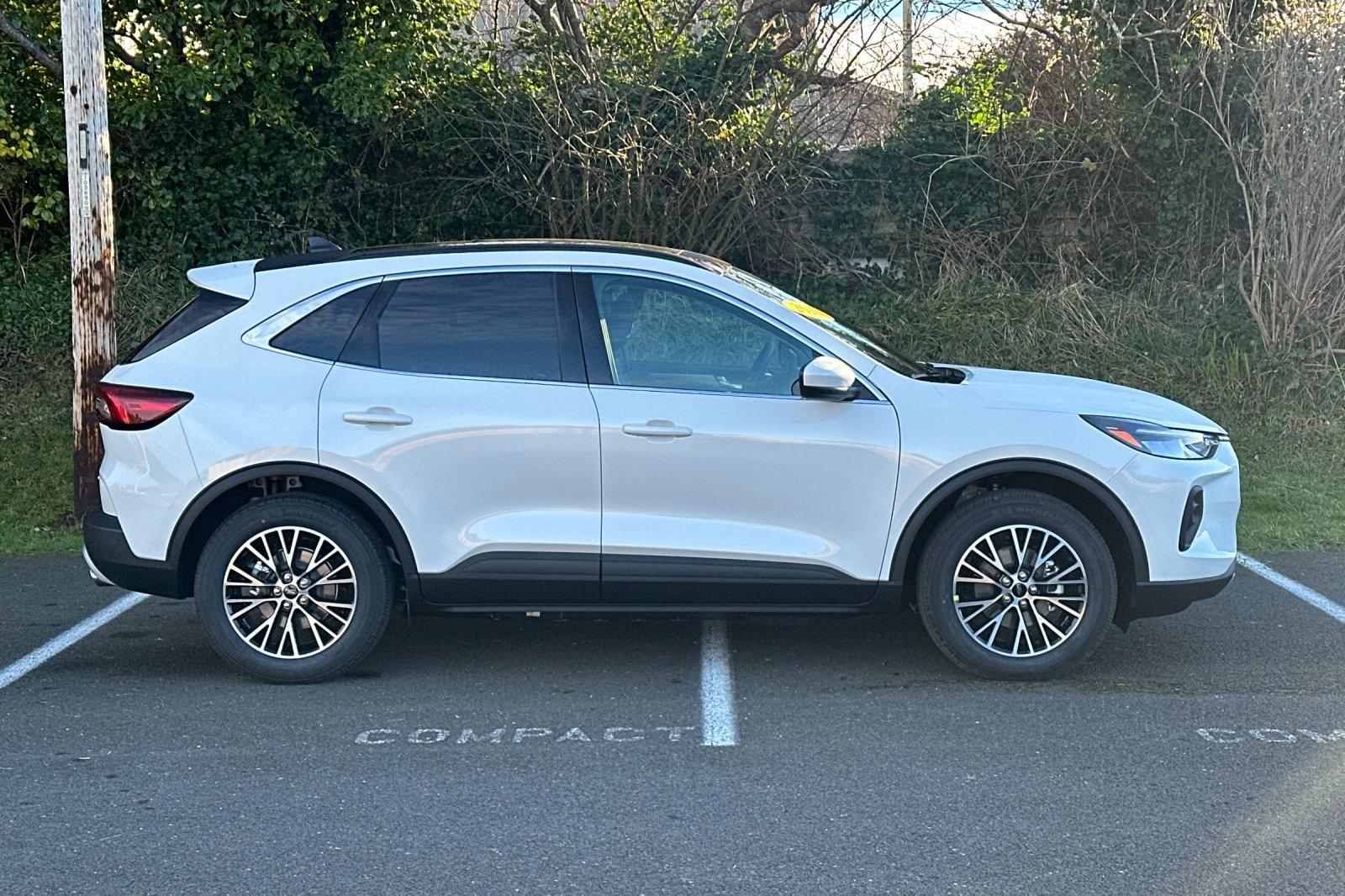 Thumbnail image of 2025 Ford Escape Plug-In Hybrid at Power Ford CDJR Chevrolet GMC