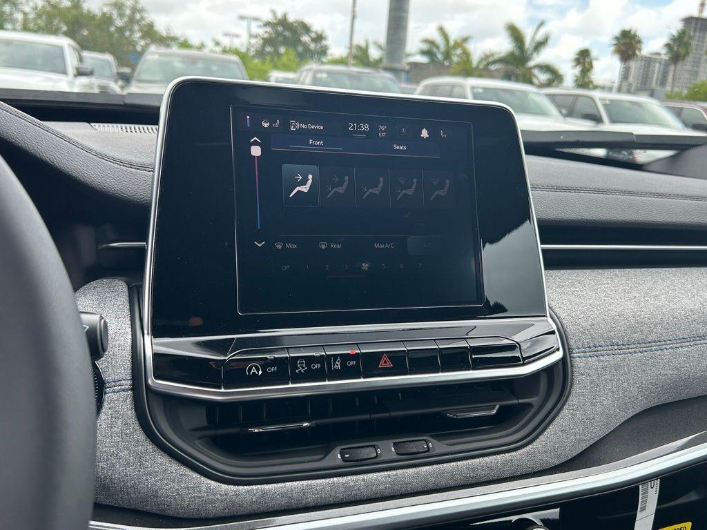 Thumbnail image of 2025 Jeep Compass at Aventura Chrysler Jeep Dodge Ram