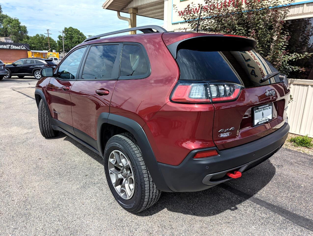 Thumbnail image of 2020 Jeep Cherokee at SouthPoint Motors