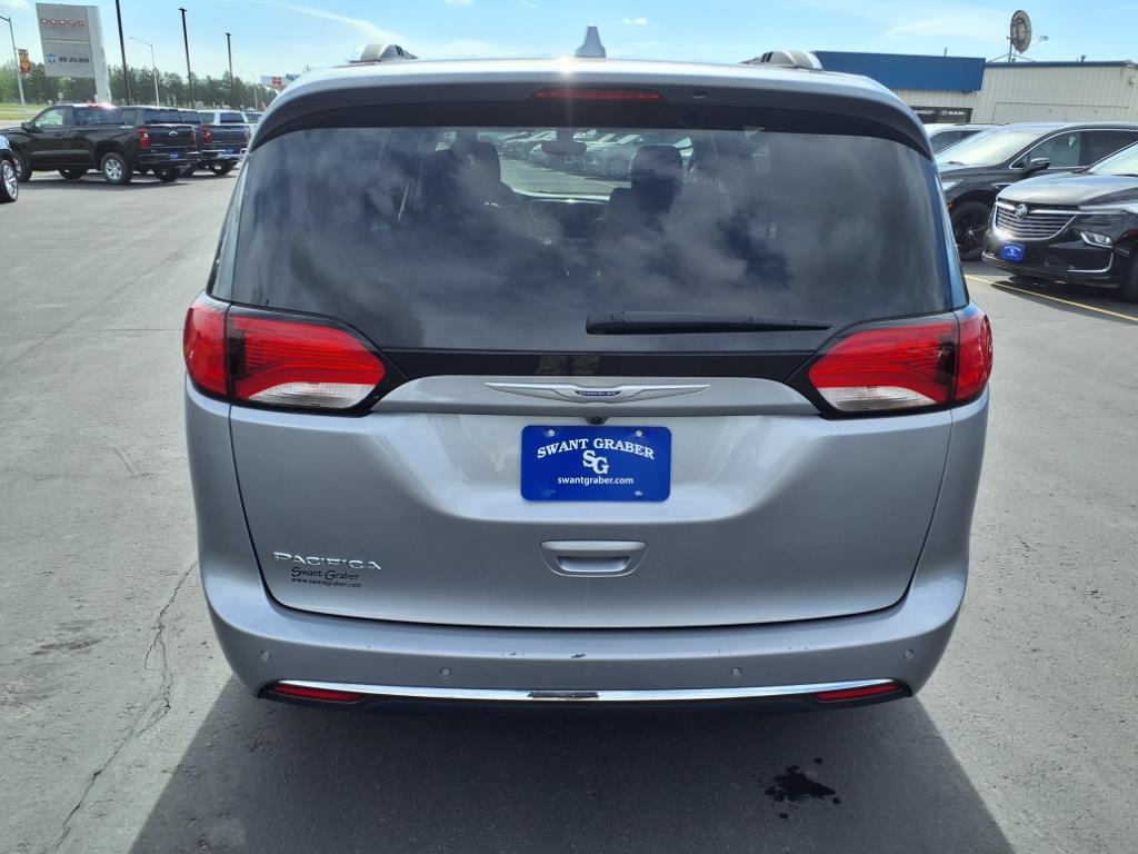Thumbnail image of 2020 Chrysler Pacifica at Swant Graber Ford