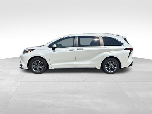 Thumbnail image of 2022 Toyota Sienna at Toyota of Scranton