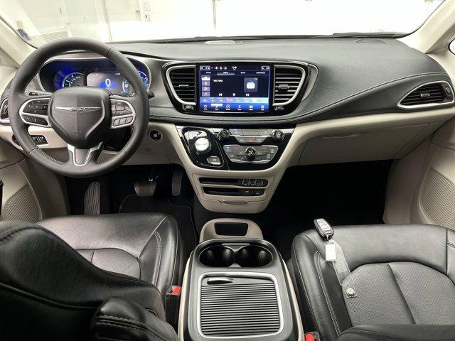 Thumbnail image of 2022 Chrysler Pacifica Hybrid at Holiday Automotive