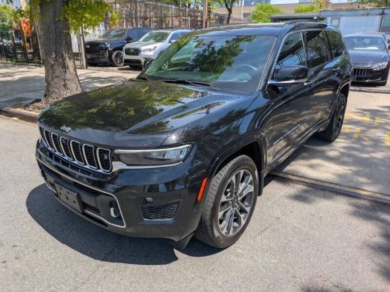Thumbnail image of 2021 Jeep Grand Cherokee L at Luxury of Queens