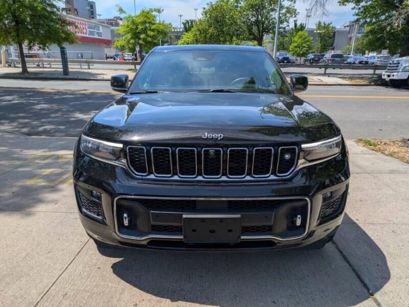 Thumbnail image of 2021 Jeep Grand Cherokee L at Luxury of Queens