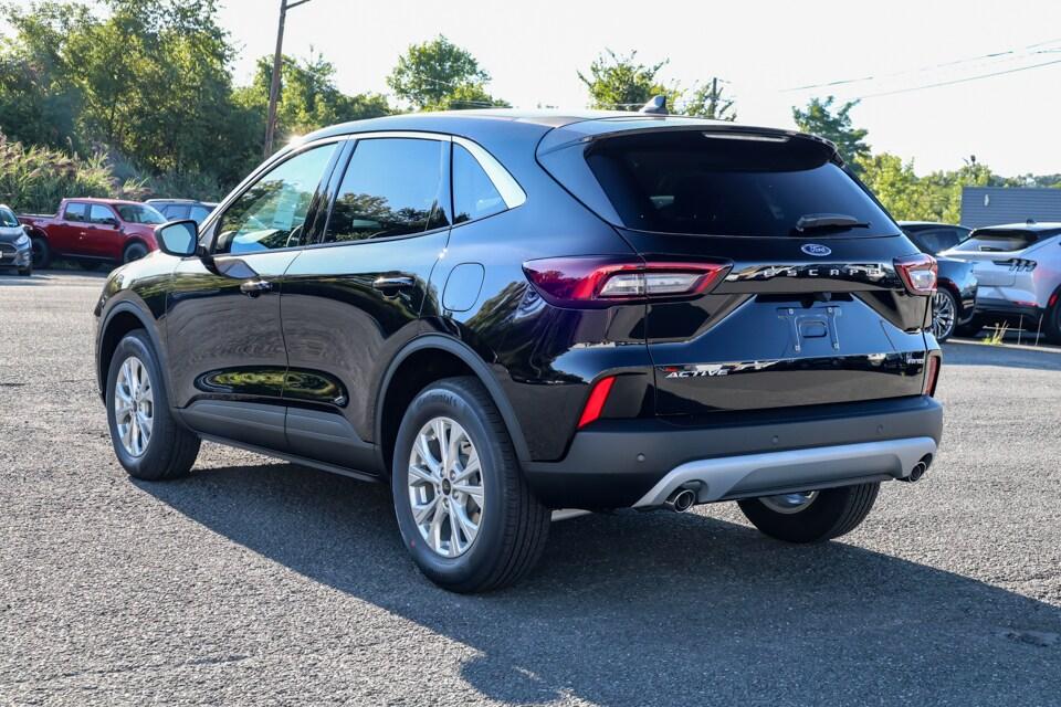 Thumbnail image of 2024 Ford Escape at Marchese Ford of Mechanicville