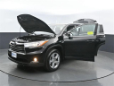 Thumbnail image of 2014 Toyota Highlander at Commonwealth Chevrolet Inc.
