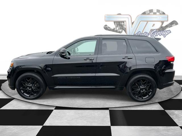 Thumbnail image of 2021 Jeep Grand Cherokee at Garden City Chrysler Jeep Dodge - Used
