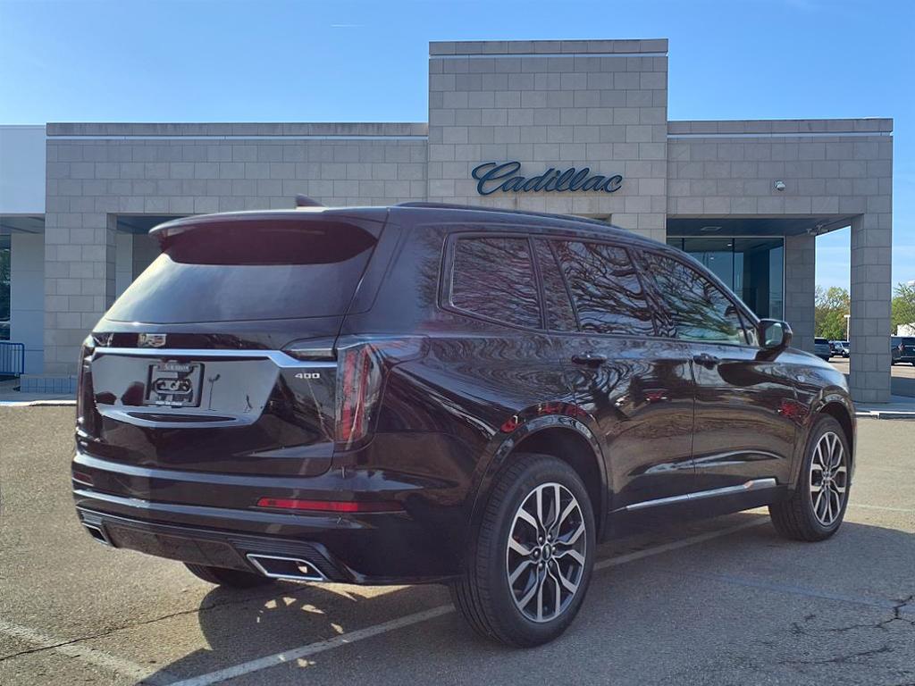Thumbnail image of 2025 Cadillac XT6 at Suburban Chevrolet Cadillac Of Ann Arbor