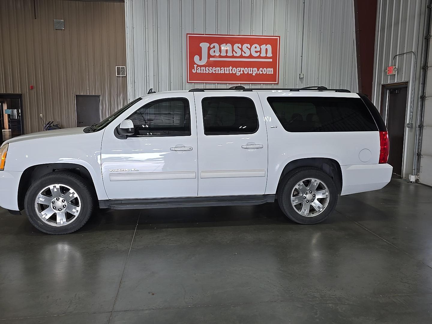 Thumbnail image of 2011 GMC Yukon XL at Janssen Chrysler Jeep Dodge Ram