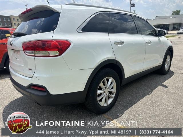 Thumbnail image of 2017 Kia Sorento at LaFontaine Kia