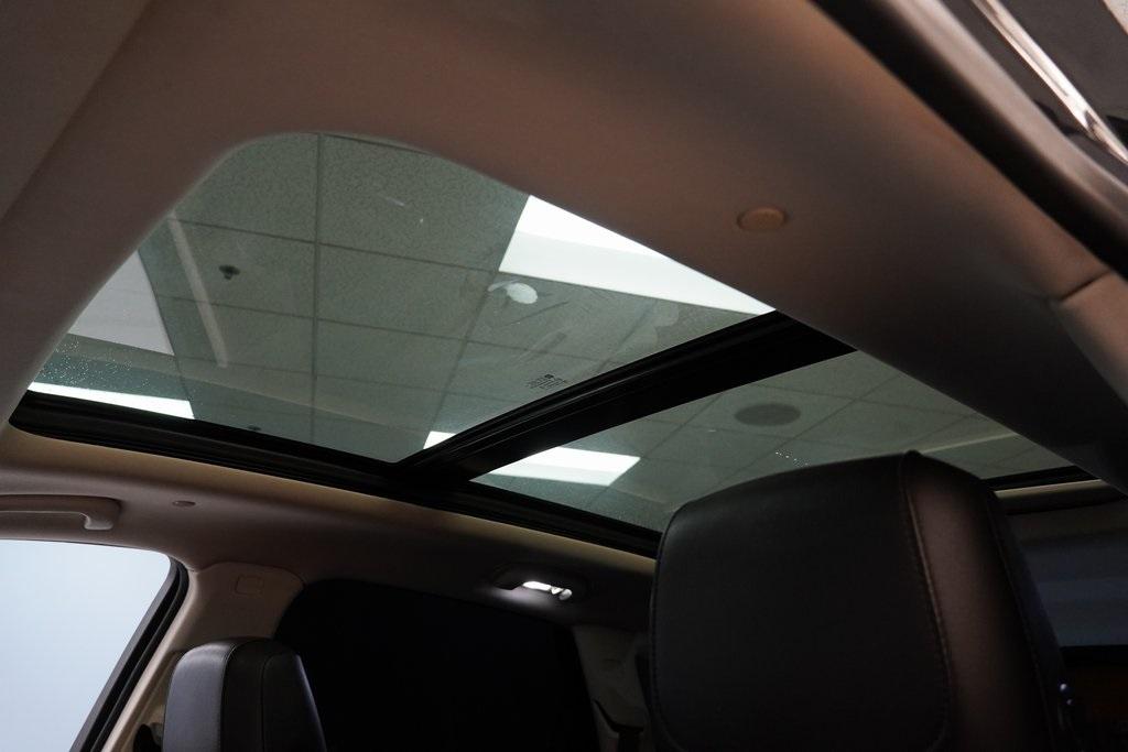 Thumbnail image of 2019 Cadillac XT5 at Serpentini Chevrolet of Strongsville