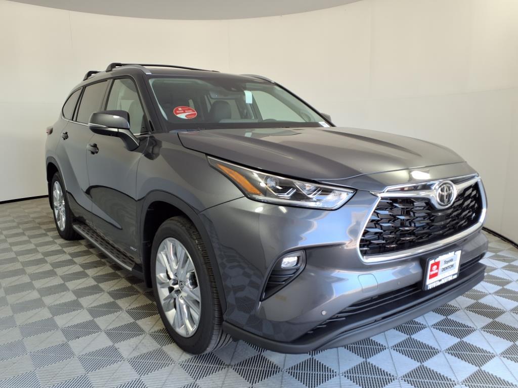 Thumbnail image of 2025 Toyota Highlander Hybrid at Toyota Of Denton, Scion Of Denton