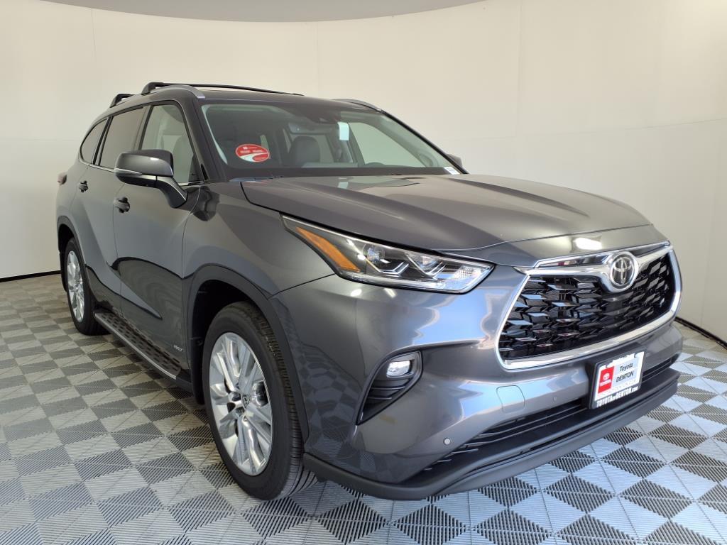 Thumbnail image of 2025 Toyota Highlander Hybrid at Toyota Of Denton, Scion Of Denton