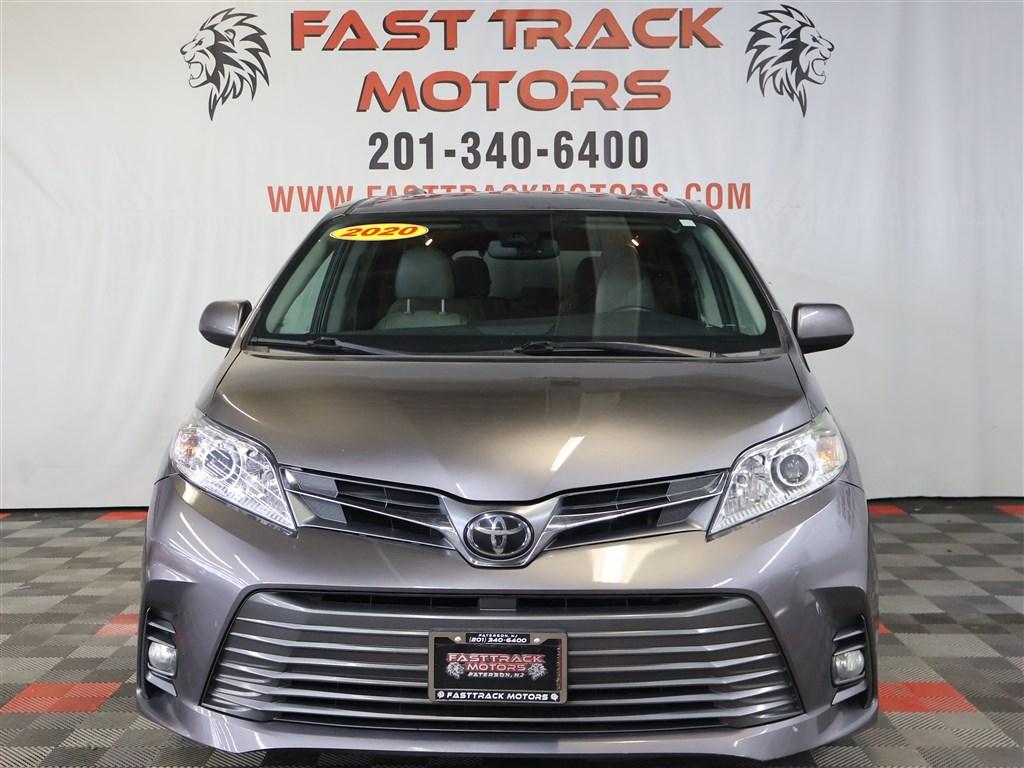 Thumbnail image of 2020 Toyota Sienna at Fast Track Motors