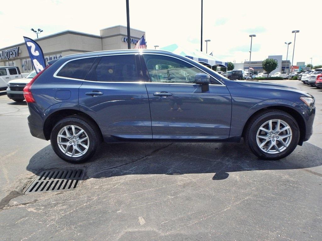 Thumbnail image of 2021 Volvo XC60 at Courtesy Acura