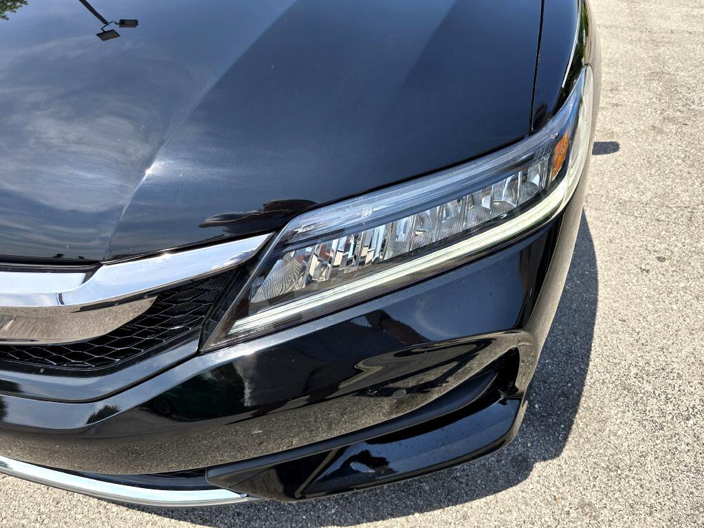 Thumbnail image of 2016 Honda Accord at Garner Pierce Autos