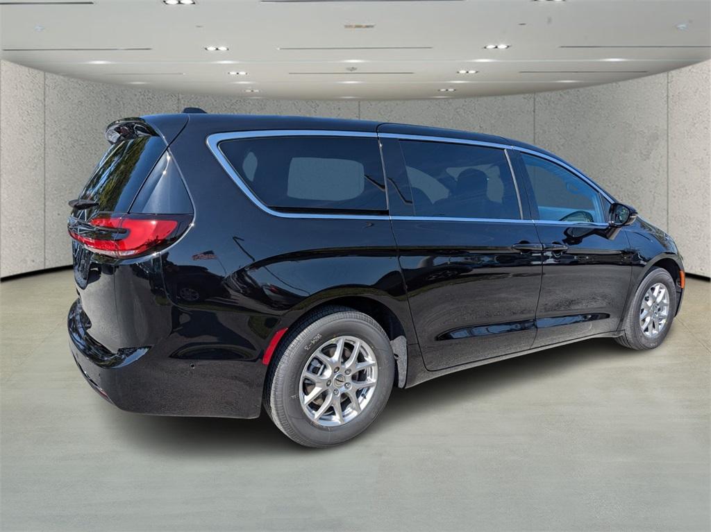 Thumbnail image of 2025 Chrysler Pacifica at Arrigo Chrysler Dodge Jeep Ram at Sawgrass