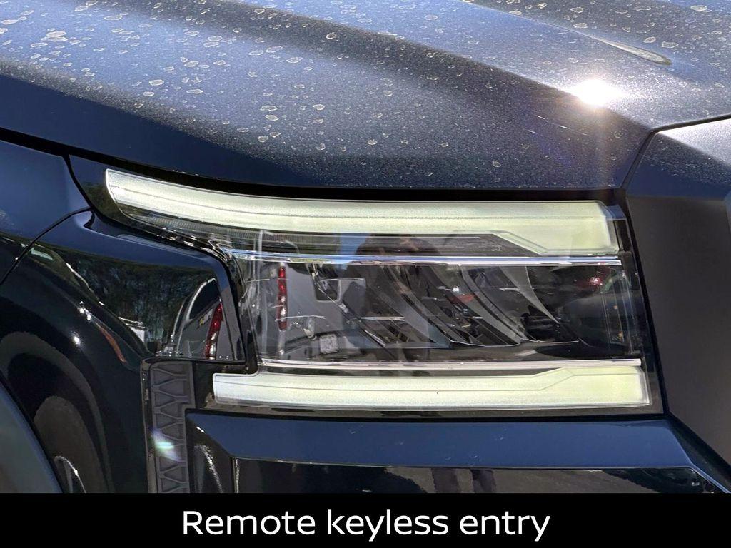 Thumbnail image of 2023 Nissan Frontier at Smithtown Nissan