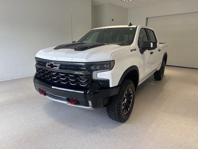 Thumbnail image of 2022 Chevrolet Silverado 1500 at RichardsonChevyBuickCM of Standish, MI