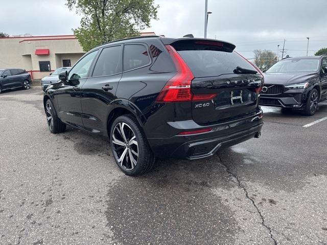 Thumbnail image of 2022 Volvo XC60 at LaFontaine Volvo Cars of Farmington Hills