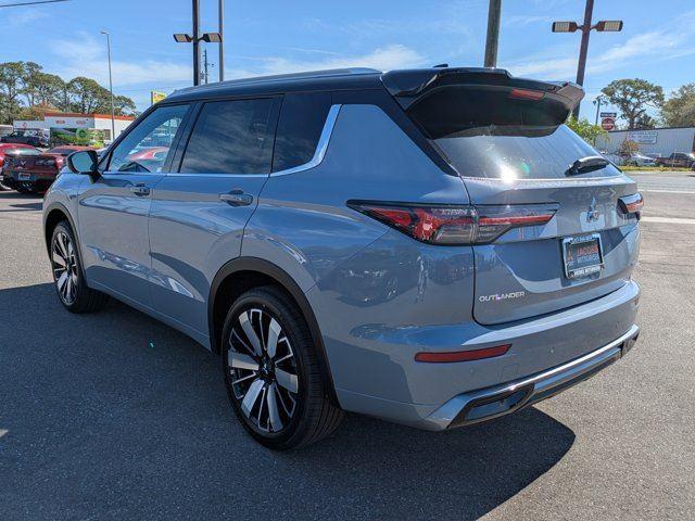 Thumbnail image of 2025 Mitsubishi Outlander at Jacobs Mitsubishi