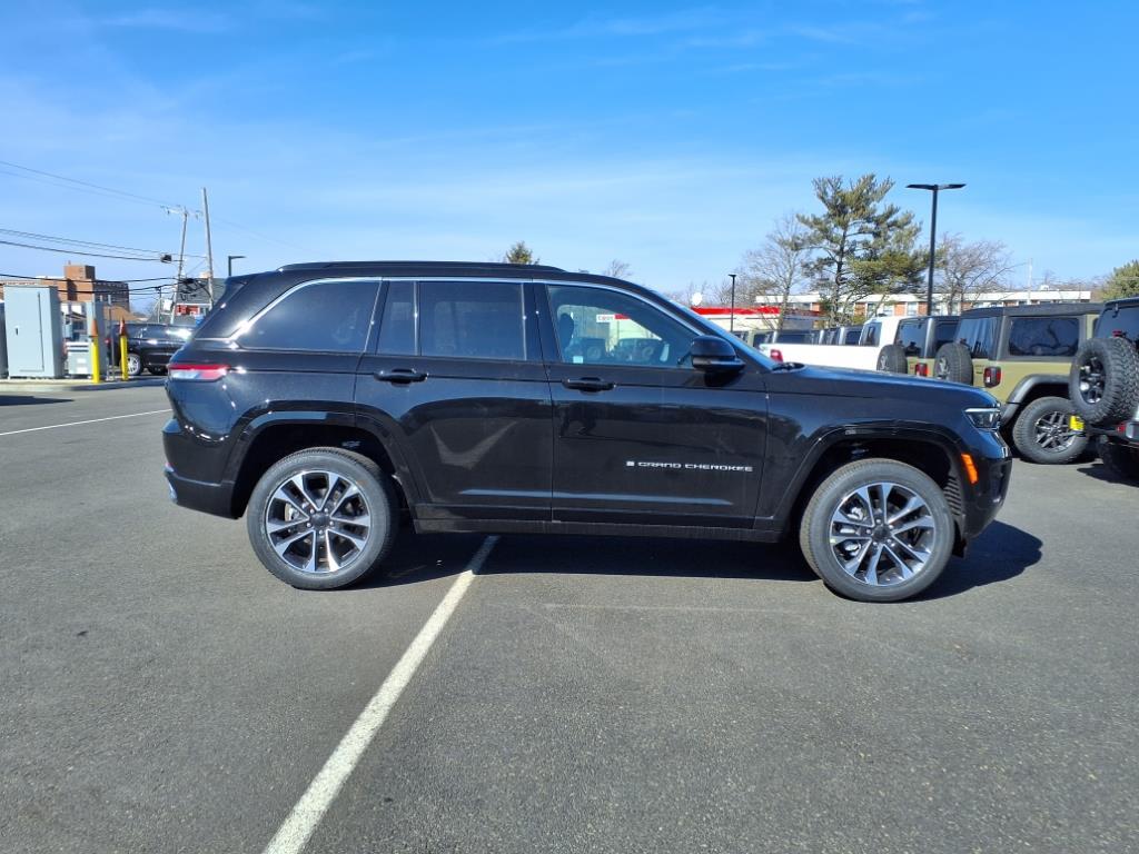 Thumbnail image of 2025 Jeep Grand Cherokee at Buhler & Bitter Chrysler Jeep Dodge