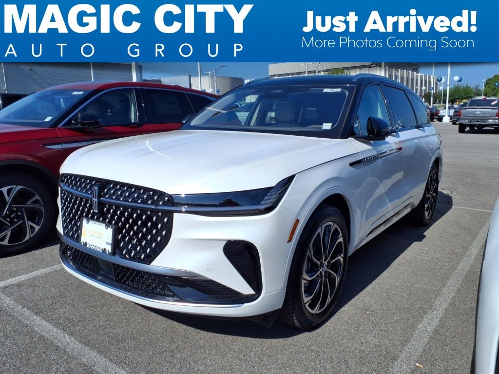 Thumbnail image of 2025 Lincoln Nautilus at Magic City Auto Group