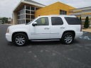 Thumbnail image of 2011 GMC Yukon at Vogue Motor Company Inc.
