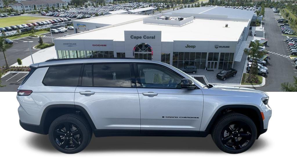 Thumbnail image of 2025 Jeep Grand Cherokee L at Cape Coral Chrysler Dodge Jeep Ram