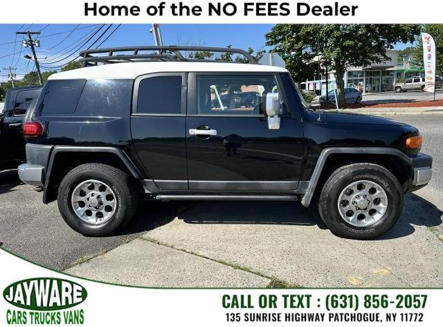 Thumbnail image of 2013 Toyota FJ Cruiser at Jayware Inc.