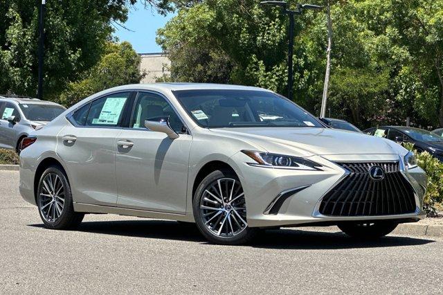 Thumbnail image of 2025 Lexus ES 300h at Freeman Lexus