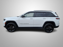 2023 Jeep Grand Cherokee Limited at R and R Auto Group