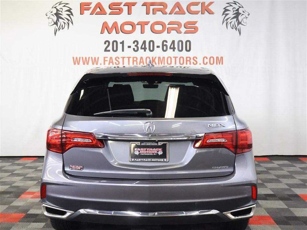 Thumbnail image of 2017 Acura MDX at Fast Track Motors