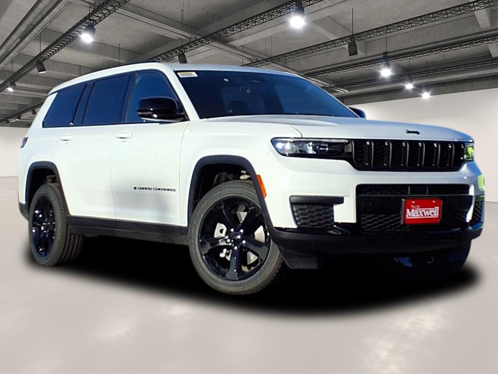 Thumbnail image of 2025 Jeep Grand Cherokee L at Nyle Maxwell Cdjrf Of Killeen