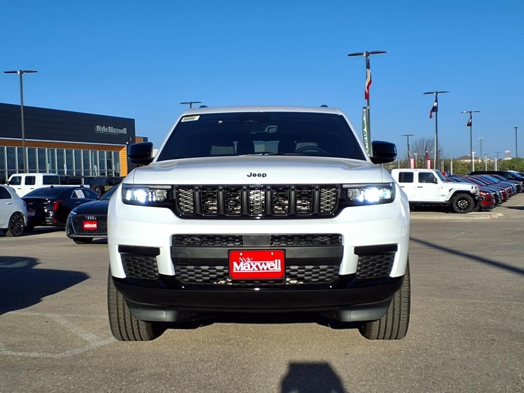 Thumbnail image of 2025 Jeep Grand Cherokee L at Nyle Maxwell Cdjrf Of Killeen