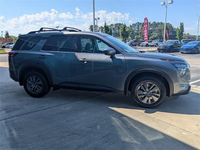 Thumbnail image of 2025 Nissan Pathfinder at Lee Nissan